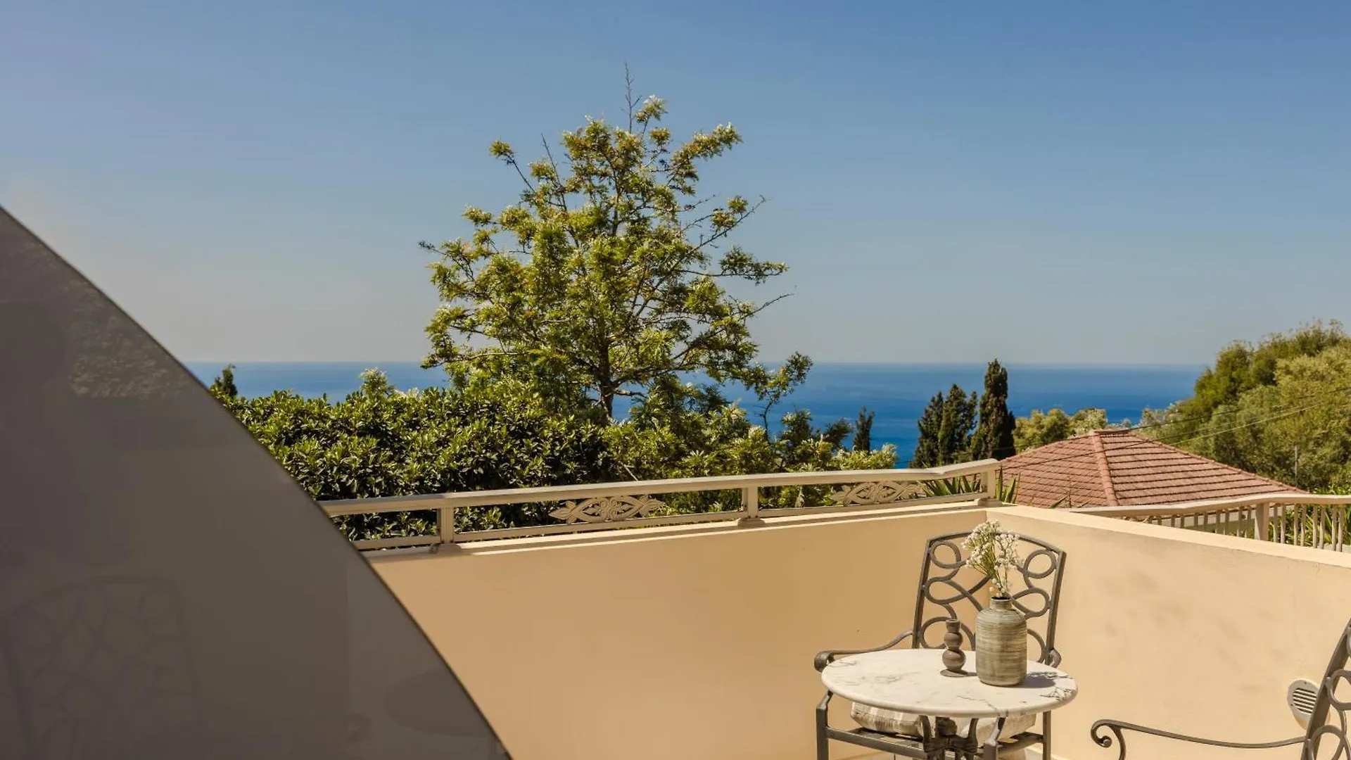 Belle View Hotel - Sea View & Sunset Manganos